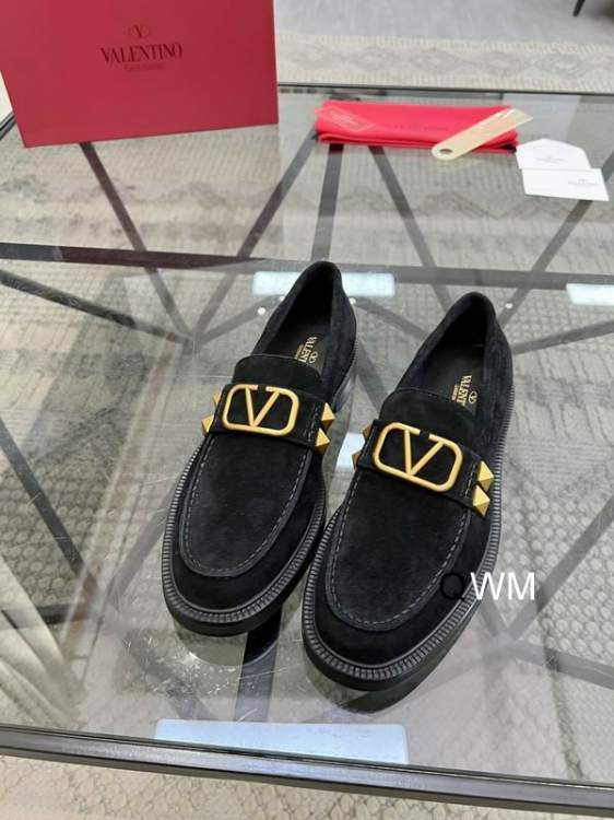 Picture of Valentino Shoes _SKUValentinosz38-45WM050119930